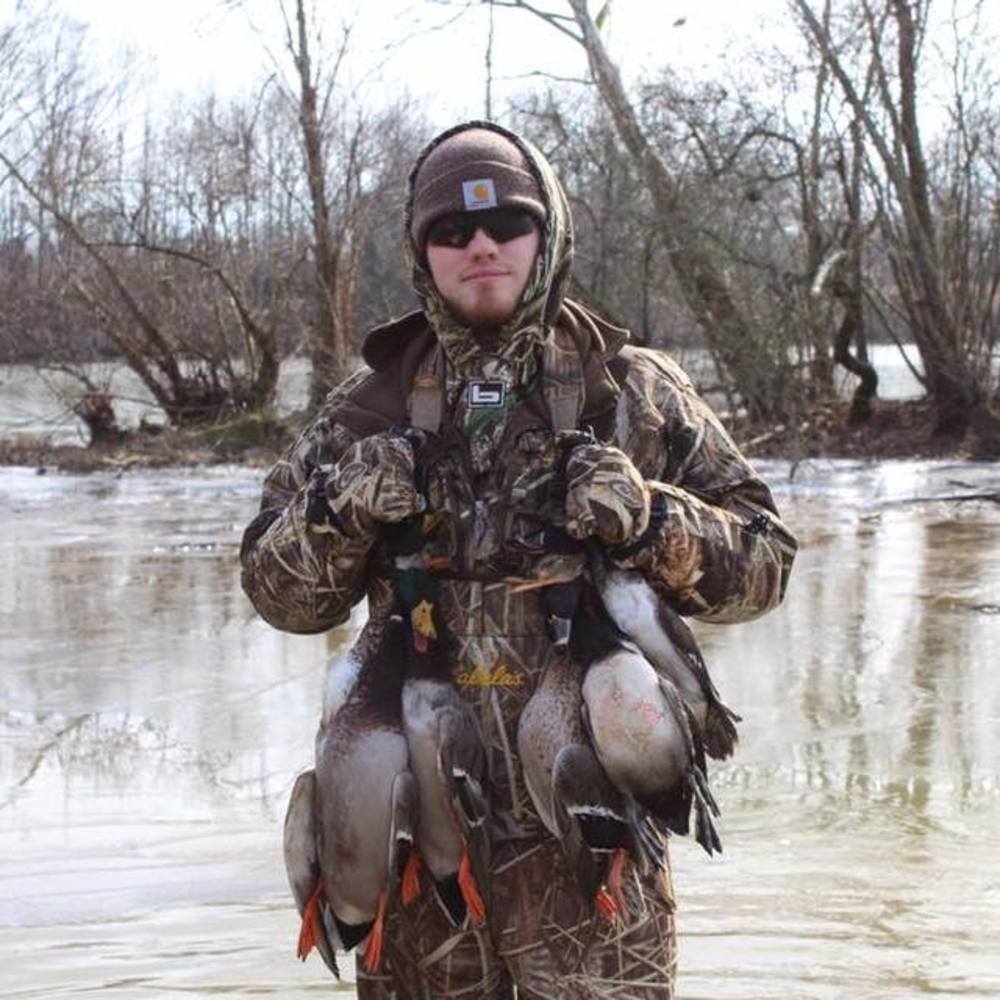 Meet your Posher, Clay